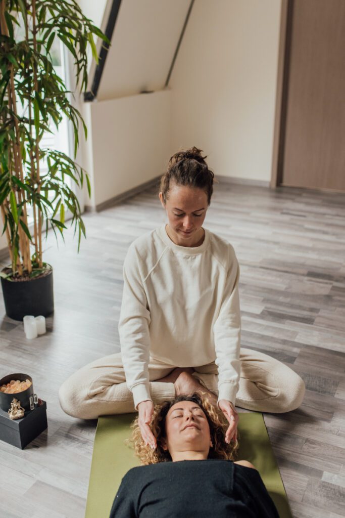 What to Expect from a Reiki Session